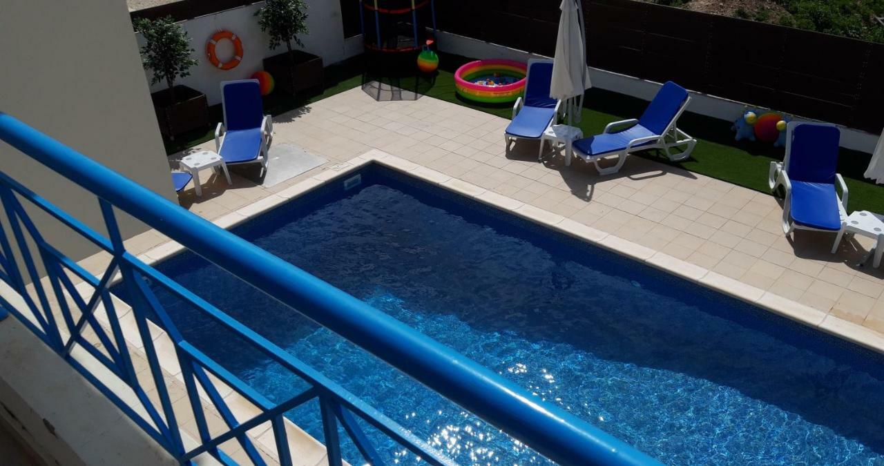"Fun In The Sun" Villa Peyia Exterior foto