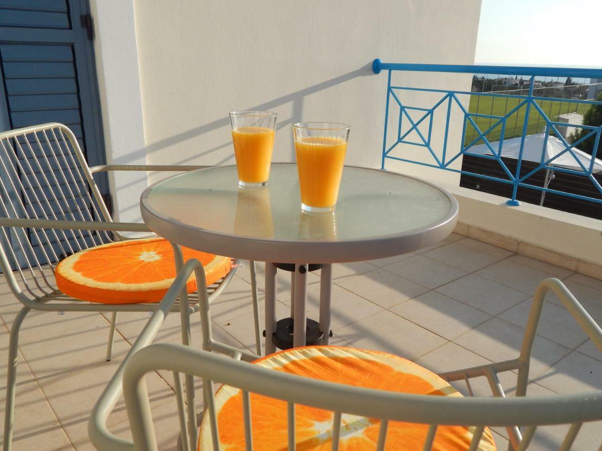 "Fun In The Sun" Villa Peyia Exterior foto